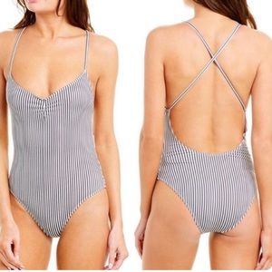 Frame One Piece Navy